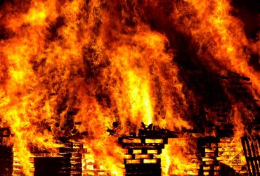 fire, burn, warm-298105.jpg
